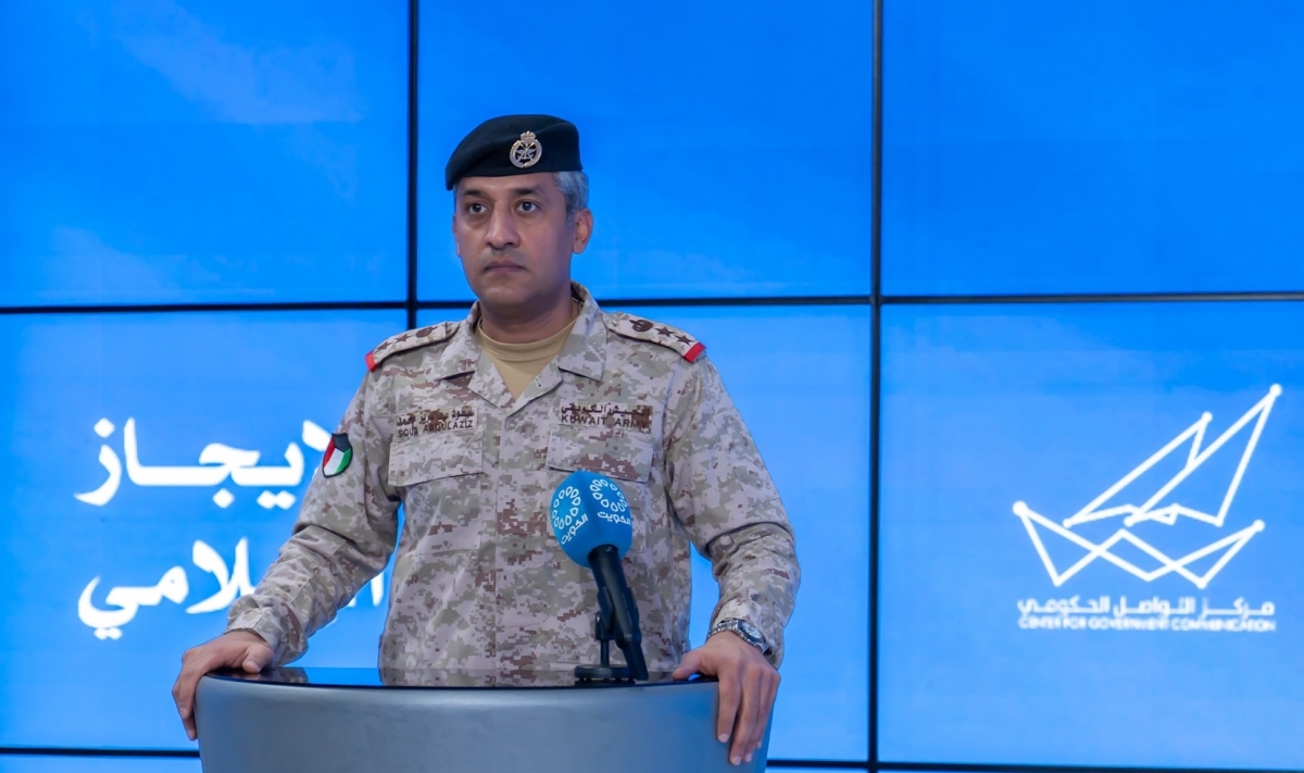 «الدفاع»: رصد 4 صواريخ باليستية و42 طائرة مسيرة معادية داخل المجال الجوي الكويتي 