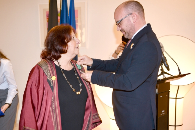 فرنسا تمنح قاوقجي «وسام فارس للفنون والآداب» 