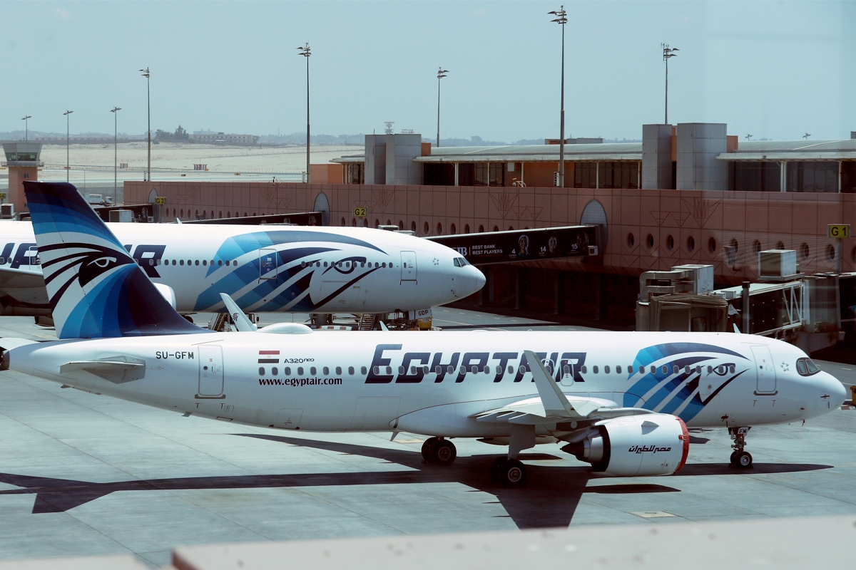 مصر للطيران تستأنف تدريجياً رحلاتها إلى دول الخليج 