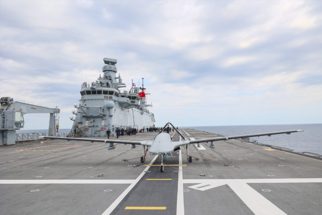 عدوان إيران ينحسر... و«الخليجي» يعتبر وقف النار خطوة أولى