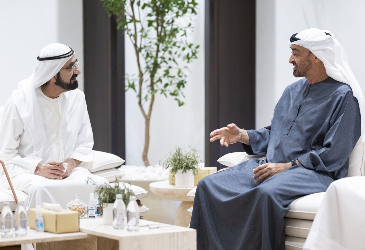 محمد بن زايد ومحمد بن راشد: الإمارات نجحت في مواجهة الأزمة بقوة وصلابة وعزم 