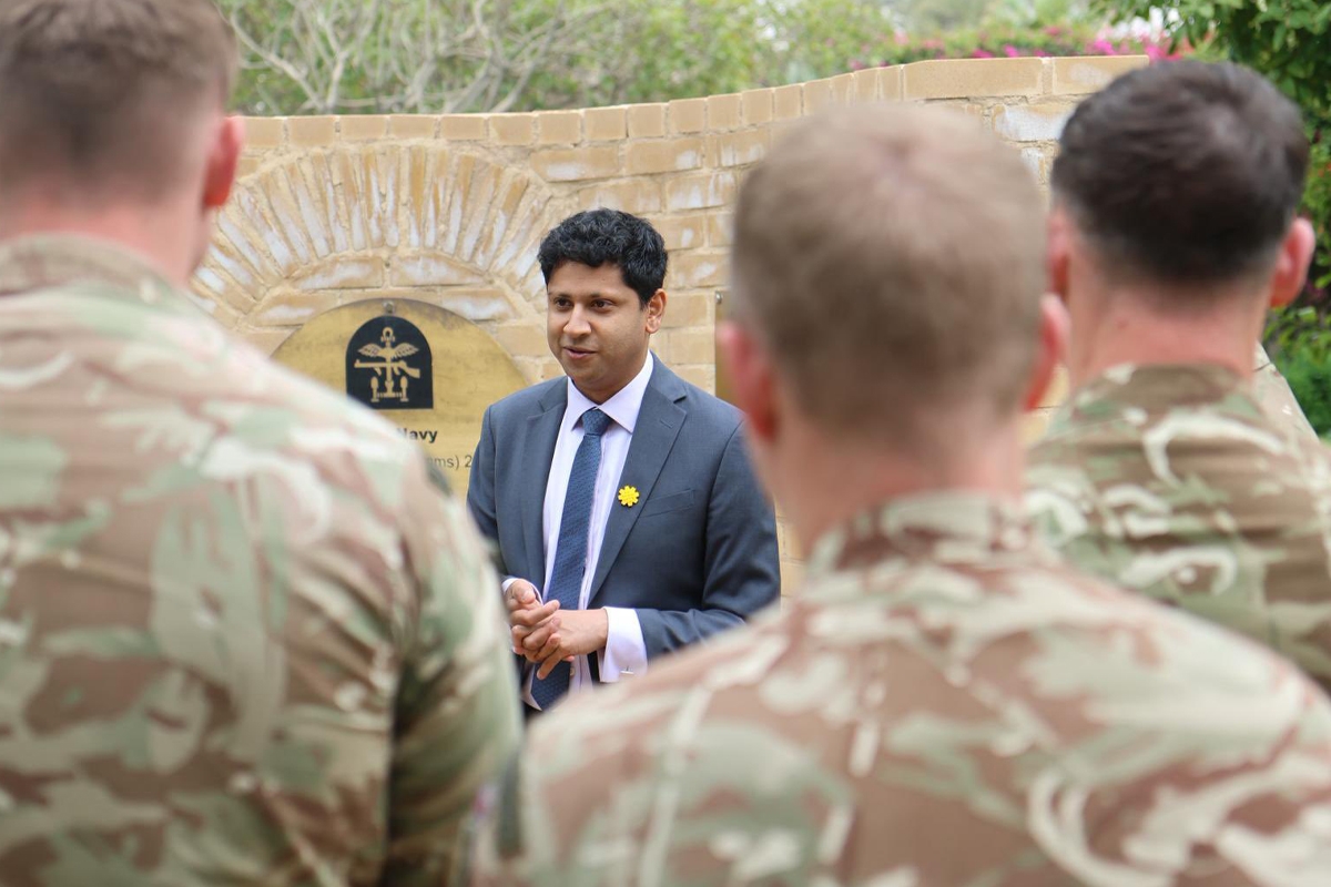 السفير البريطاني: التزامنا بحماية أمن الكويت ثابت 