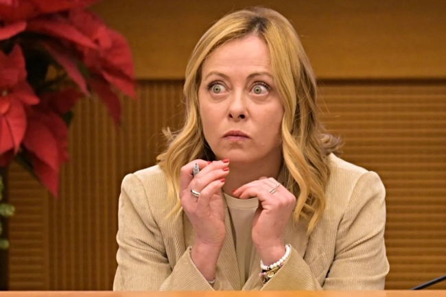 ميلوني عن انتقادات ترامب للبابا: غير مقبولة