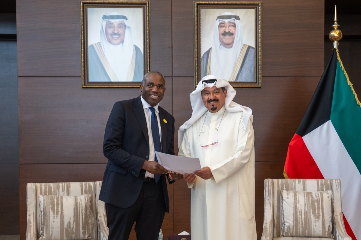 رسالة لسمو الأمير من ستارمر تتعلق بالعلاقات الكويتية البريطانية 