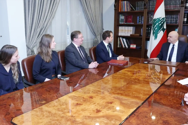 الرئيس اللبناني يعتبر وقف إطلاق النار «المدخل الطبيعي» للمفاوضات المباشرة مع إسرائيل