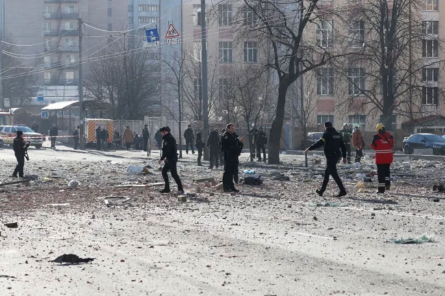 روسيا تقصف تشيرنيهيف في شمالي أوكرانيا 