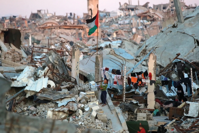 مقتل 3 أشخاص بقصف إسرائيلي في غزة