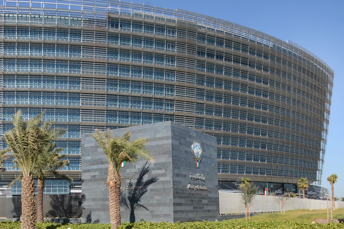 «التربية»: 14 مايو ختام مناهج المتوسط والثانوي 