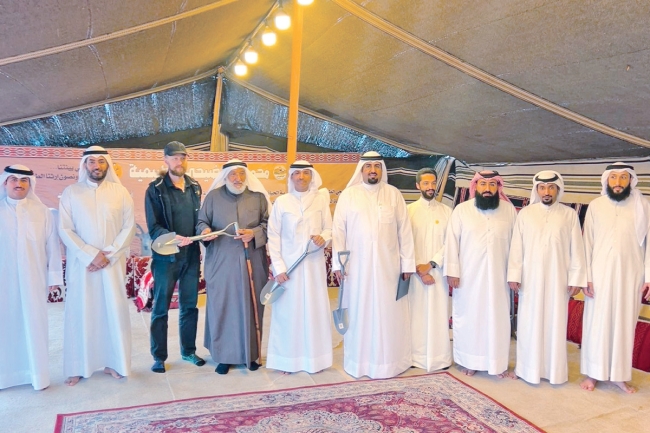 «علوم الأرض»: «العرفج» رمز صمود الكويتيين ووحدتهم