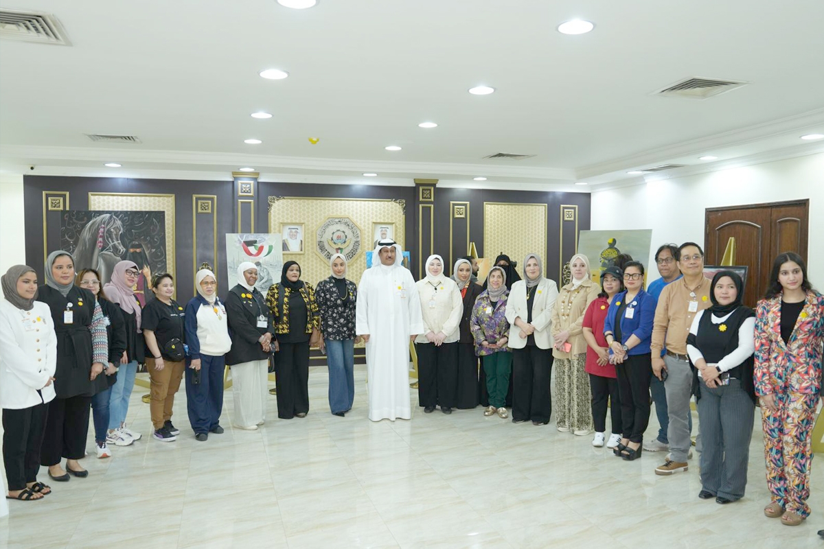 العصفور: لآلئ كويتية يطلق معرض عدوان موثق... وطن صامد باتحاد العمال