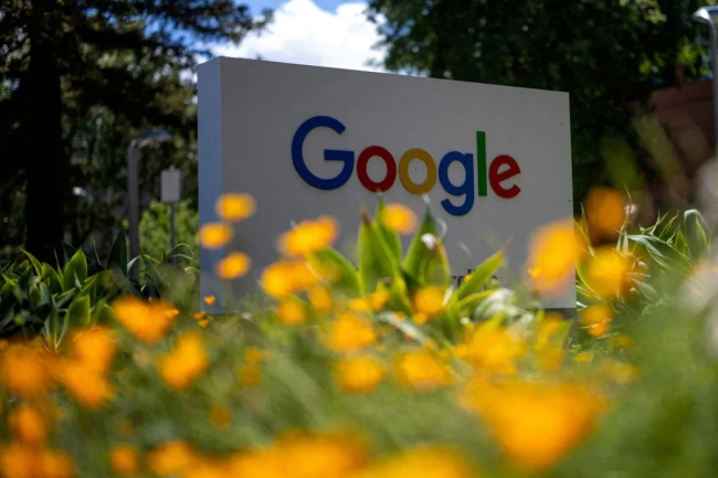 غوغل تعتزم استثمار 40 مليار دولار في شركة أنثروبيك للذكاء الإصطناعي 