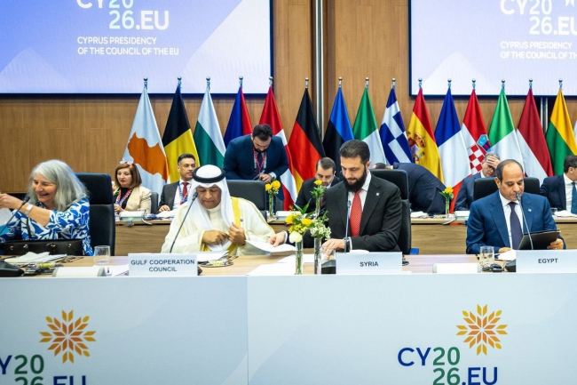 أمين مجلس التعاون يؤكد أهمية الشراكة الاستراتيجية مع الاتحاد الأوروبي