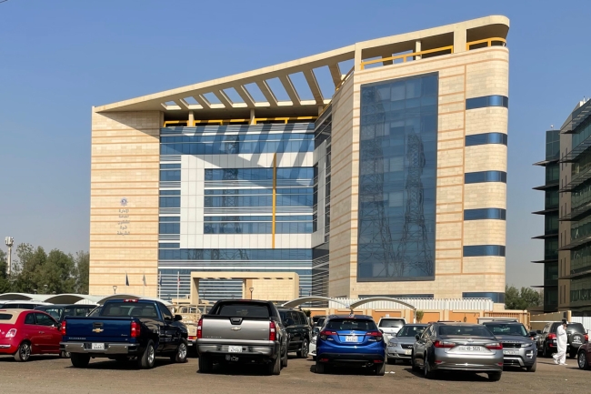 «الداخلية» تفتح باب التسجيل في دورة الإعادة للخدمة رقم 78 بقوة الشرطة. التسجيل من 1 إلى 15 مايو المقبل عبر الموقع الإلكتروني للوزارة 