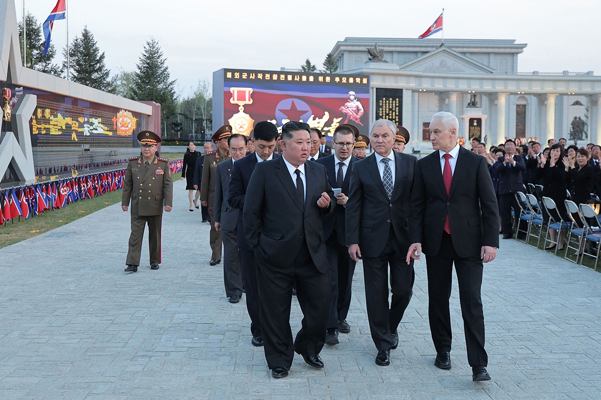 كيم يؤكد دعم كوريا الشمالية لروسيا ويشيد بـ«نضالها المقدس» 