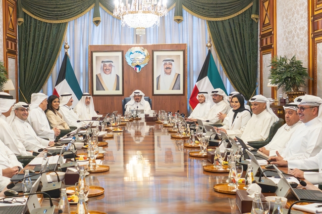 مجلس الوزراء يعقد اجتماعاً 