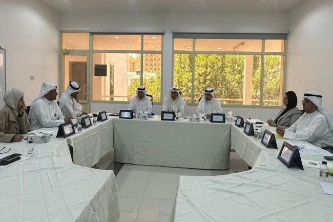 «التعليم العالي» تبحث مواءمة خطط البعثات مع احتياجات سوق العمل. بالتنسيق مع «الخدمة المدنية» و«القوى العاملة» و«القطاع النفطي». الجلال: «البعثات» وفق أولويات الدولة وتوجيه التخصصات بما يتوافق مع احتياجات سوق العمل 