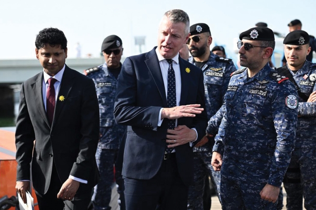 بريطانيا: ملتزمون بأمن الكويت ونشيد باحترافية قواتها المسلحة