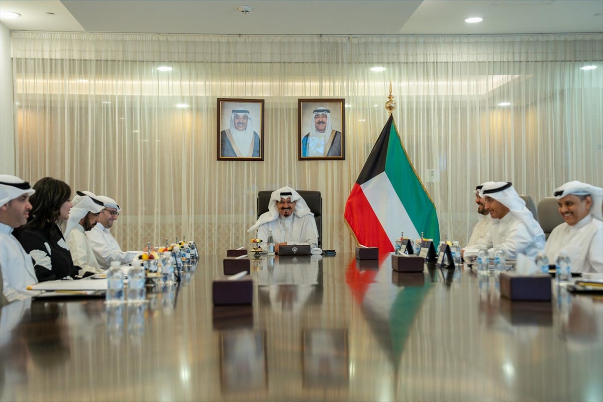 الكويت – رئيس مجلس الوزراء يترأس اجتماعا لمتابعة الأعمال التنفيذية المتعلقة بالمناقصات العامة الكويت – رئيس مجلس الوزراء يترأس اجتماعا لمتابعة الأعمال التنفيذية المتعلقة بالمناقصات العامة