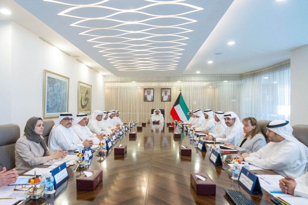 رئيس الوزراء يترأس اجتماعاً بشأن ملاحظات ومتطلبات مجموعة العمل المالي «فاتف» 