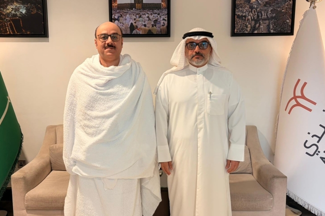 التنيب: كل الإمكانات والتسهيلات لخدمة حجاج دولة الكويت. القنصل العام في جدة استقبل رئيس بعثة الحج الكويتية. التنسيق مع بعثة الحج والجهات المعنية في المملكة لضمان أداء المناسك بيسر وطمأنينة 