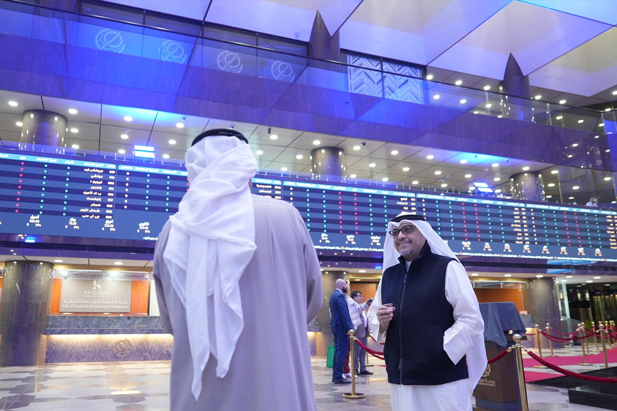 التهدئة الإقليمية تنعش البورصة وتكسبها 926.7 مليون دينار 