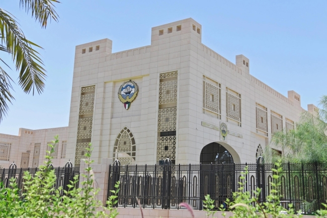 الكويت: استمرار الاعتداءات الإيرانية أمر غير مقبول وانتهاك صارخ للسيادة وخرق فاضح للقانون الدولي