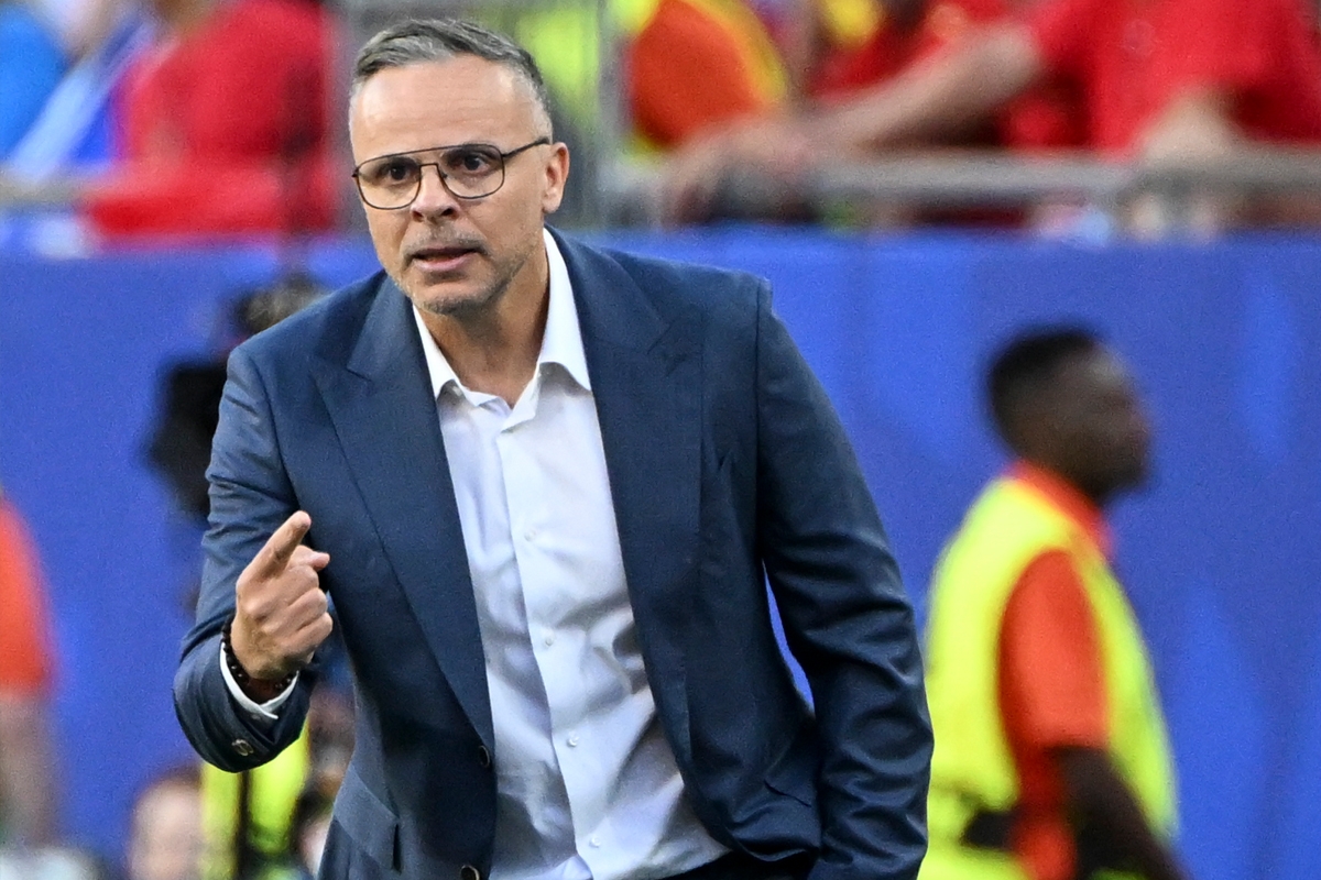 مدرب المنتخب المغربي لكرة القدم محمد وهبي