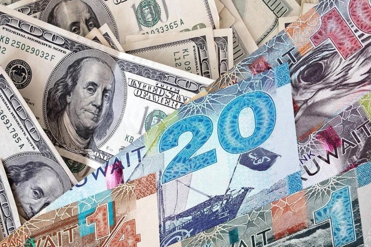 سعر صرف الدولار الأميركي يستقر عند 0.307 دينار كويتي 