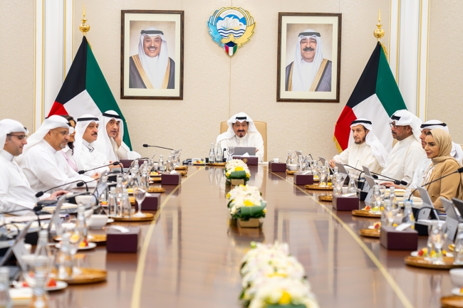 مجلس الوزراء يعقد اجتماعاً برئاسة العبدالله 