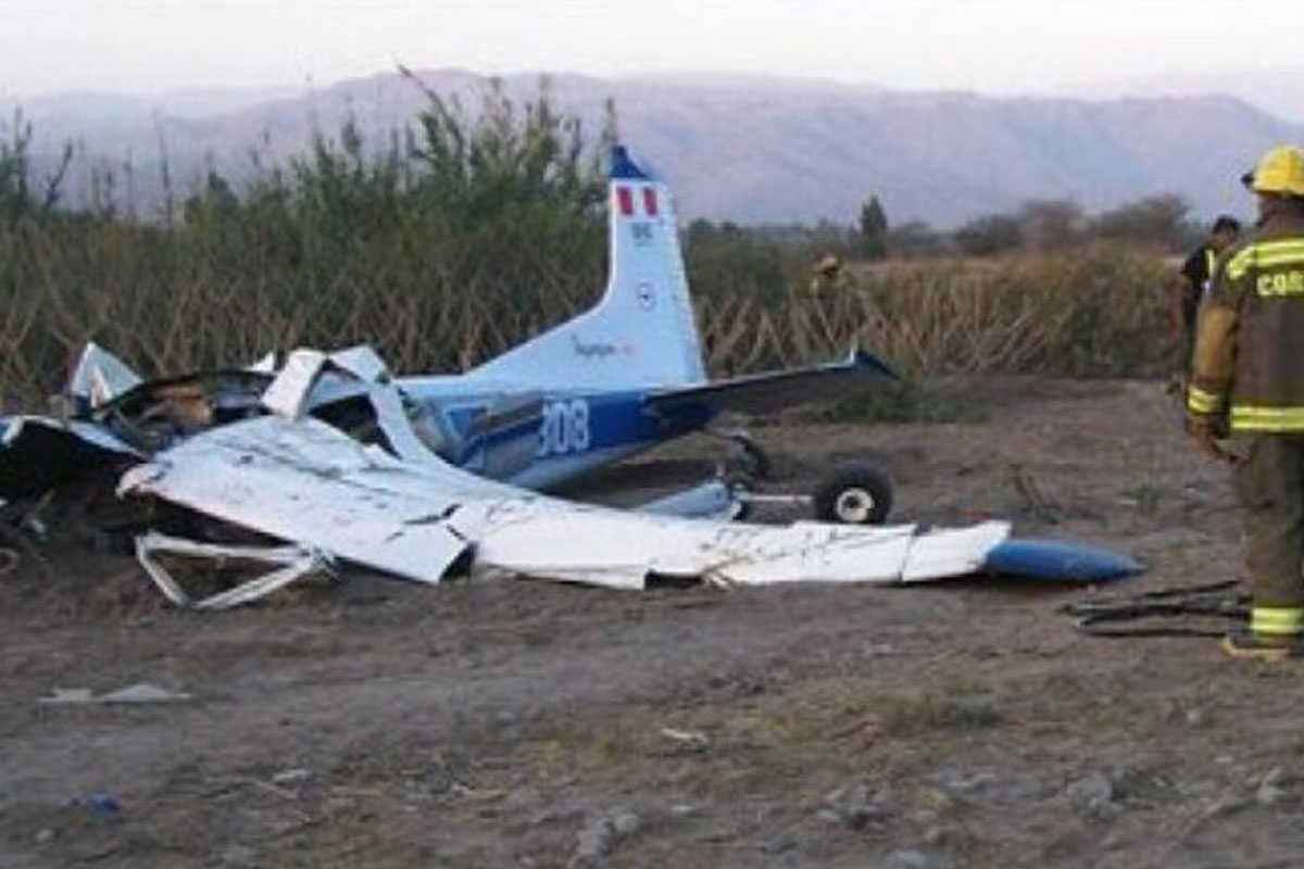 بيرو: مقتل 13 شخصا جراء تحطم طائرة سياحية