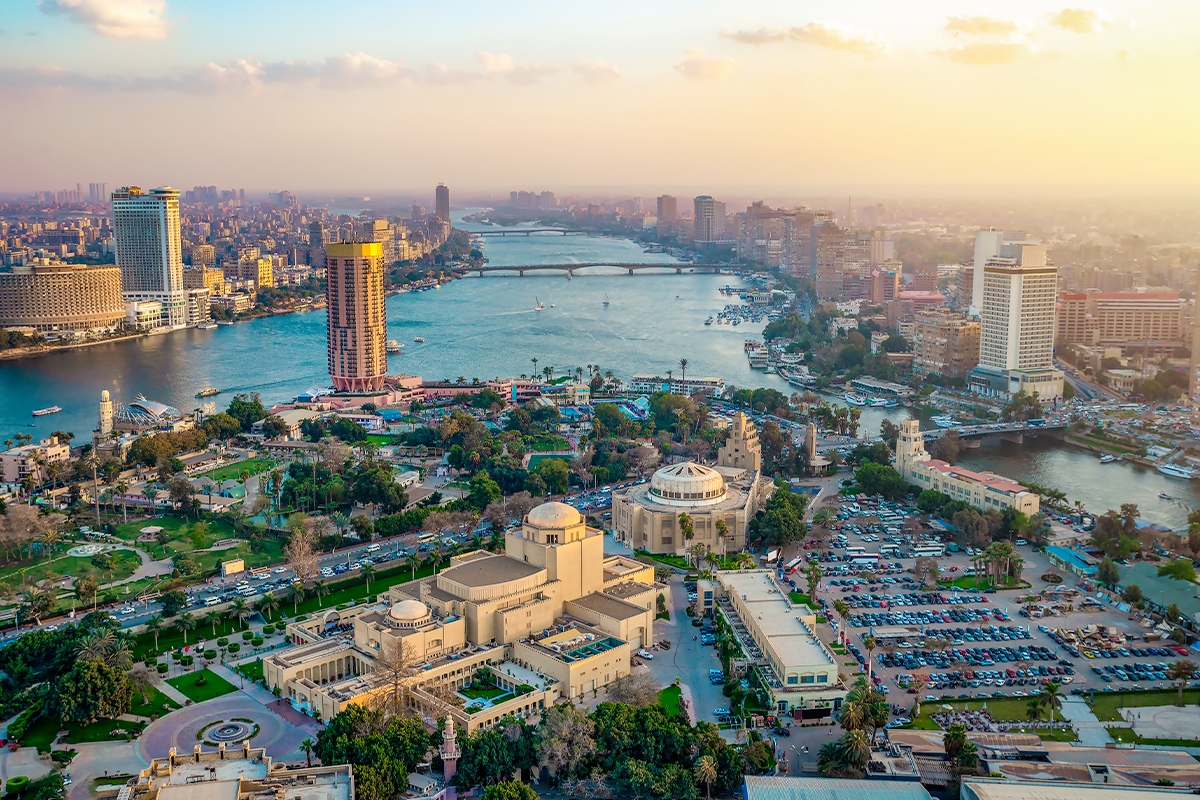 رئيس الوزراء المصري: المصريين بالخارج.. شريك في مسيرة التنمية