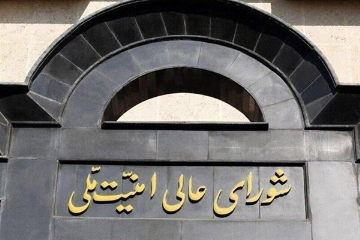 ذو القدر: إيران لن تتراجع أبداً لا في الحرب ولا في المفاوضات