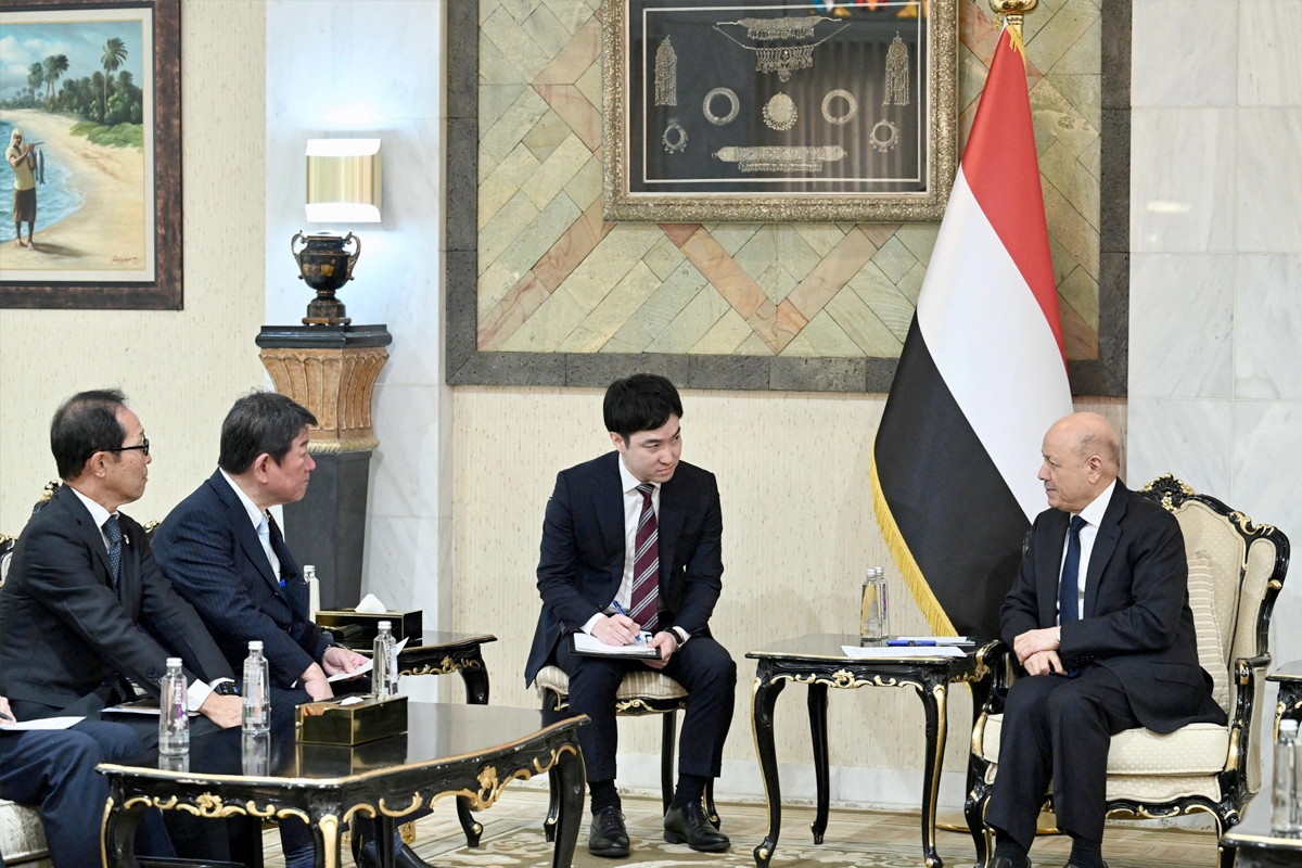 الجيش اليمني وجّه 81 ضربة لميليشيا الحوثي في يوم واحد