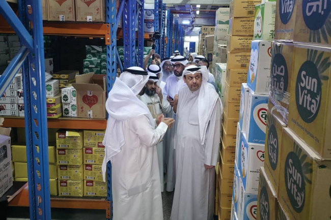 «الغذاء» و«الشؤون»: جولات لفحص الأغذية بالتعاونيات