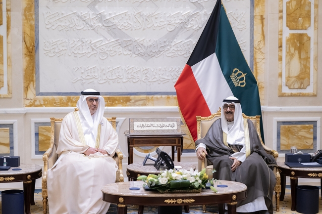 سمو الأمير يتسلم دعوة من رئيس الإمارات لحضور «مؤتمر الأمم المتحدة للمياه 2026»