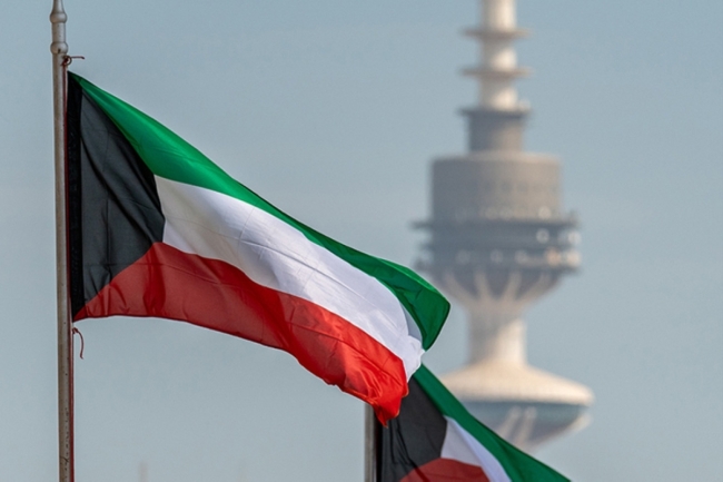 الكويت تدين وتستنكر بشدة الاعتداءات الإيرانية بالصواريخ والطائرات المسيّرة