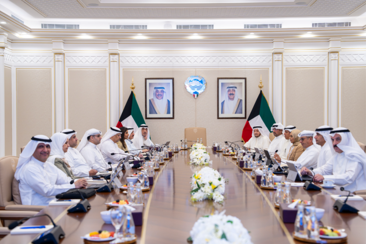 مجلس الوزراء يعقد اجتماعاً برئاسة اليوسف