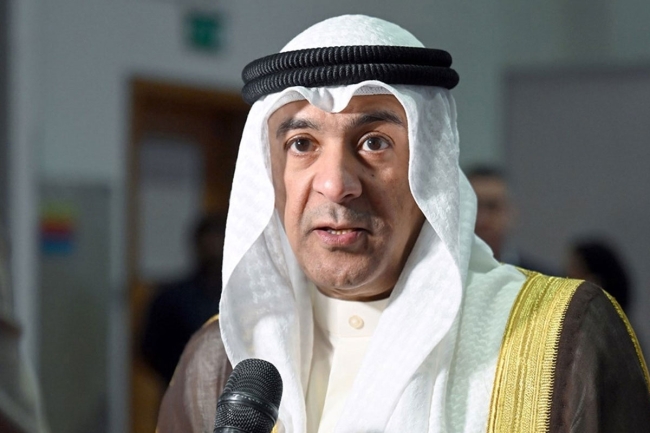 أمين مجلس التعاون يدين استمرار اعتداءات الحوثيين على السعودية