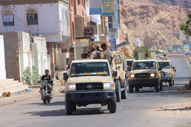 «فجر اليمن» تتقدم جنوبي «مأرب» والعشرات من المليشيا بين قتيل وجريح وأسير