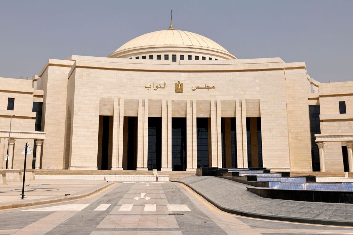 مجلس النواب المصري يعقد جلسة طارئة غداً لمنح تفويض للدفاع عن السعودية