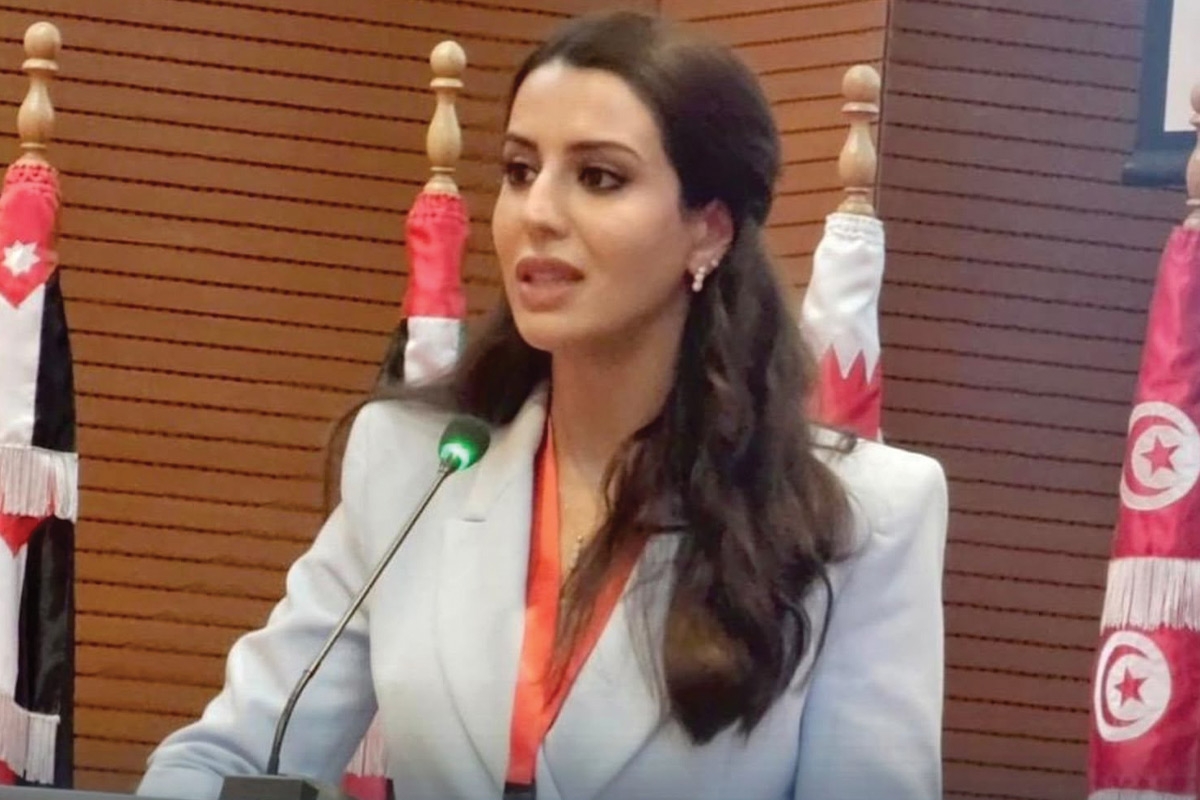 دلال العومي