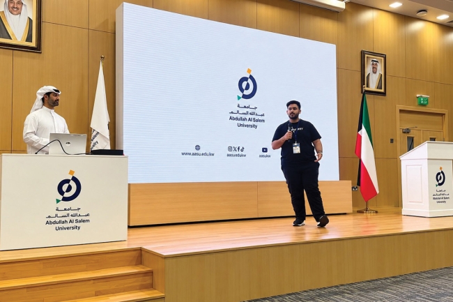 دورة تدريب في جامعة عبدالله السالم عن وكلاء الذكاء الاصطناعي