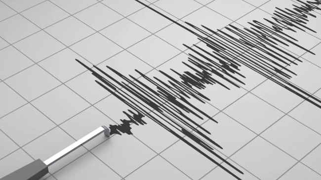 زلزال بقوة 5.8 على مقياس ريختر يضرب منطقة هندو كوش في أفغانستان
