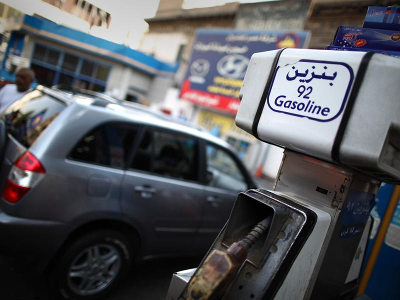 من الأرشيف: محطة محروقات في مصر