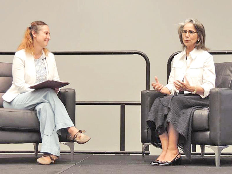 حصة السالم أثناء المحاضرة 