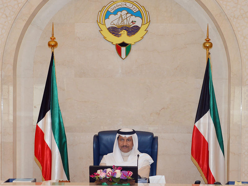 الاجتماع الأسبوعي في قاعة مجلس الوزراء في قصر السيف