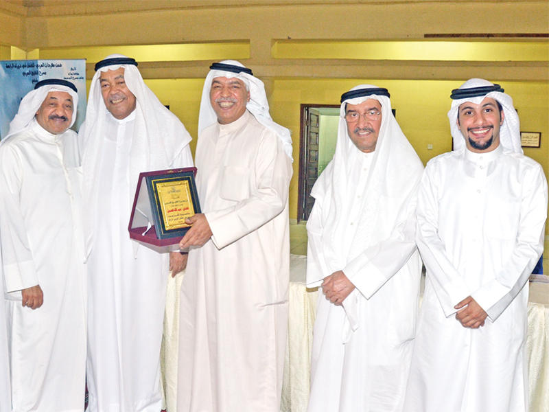 الحبيل مكرماً من بدر والسريع والفرج وعبدالإمام