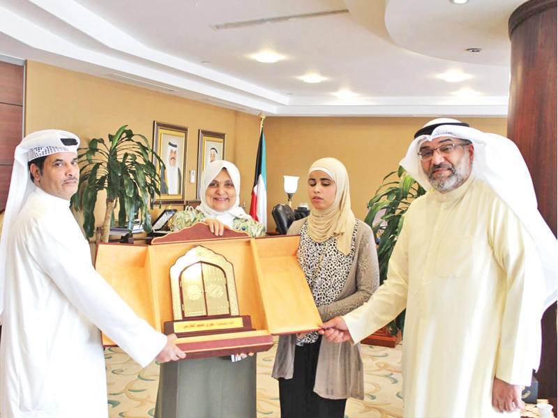 الصبيح مكرمة الطالبة جوري العازميn