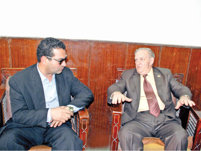 فاليري كوستين متحدثاً إلى محرر «الجريدة»