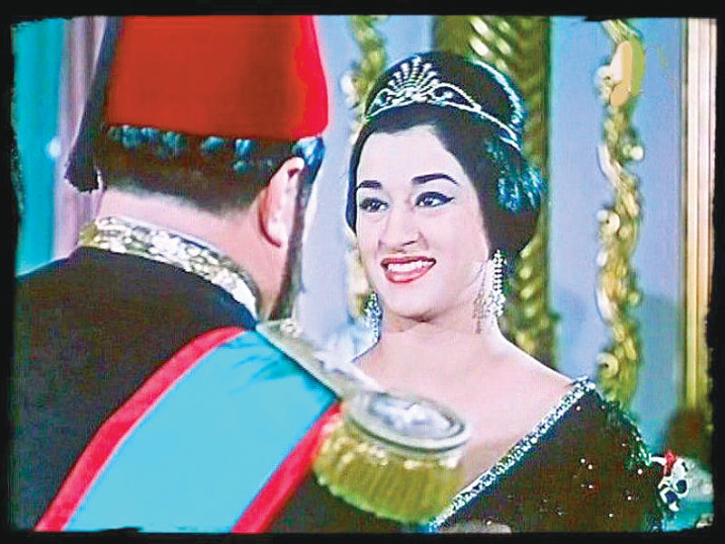 وردة في فيلم ألمظ وعبده الحامولي